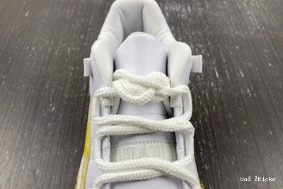Low Air 678 “Yellow Snakeskin” 11 Jordan AH7860-107 EasyMatch 1001